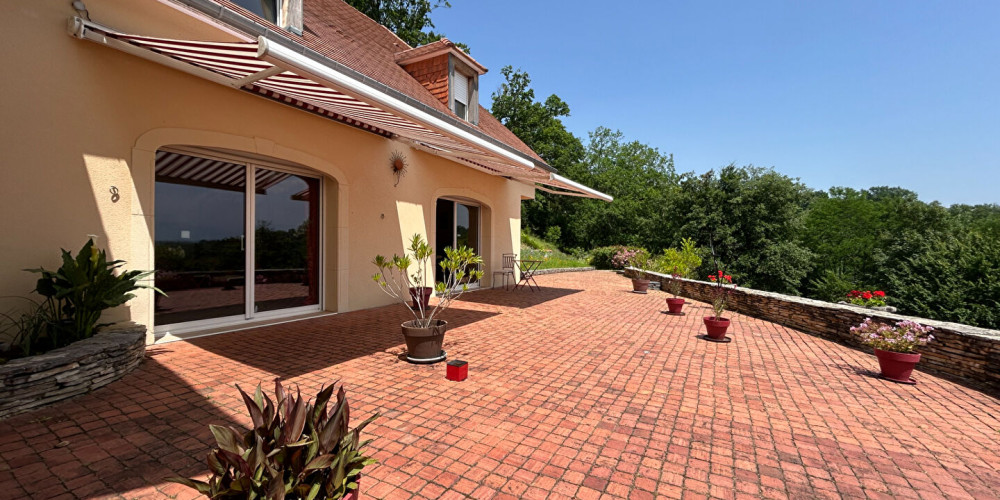 maison à JURANCON (64110)