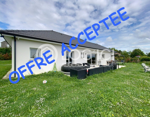maison  THEZE