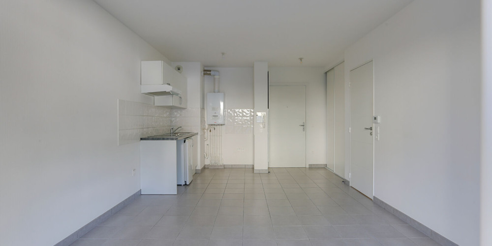 appartement à BASSUSSARRY (64200)