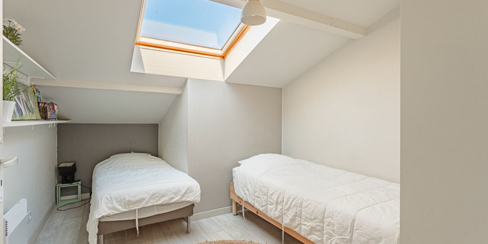 appartement à ST PEE SUR NIVELLE (64310)