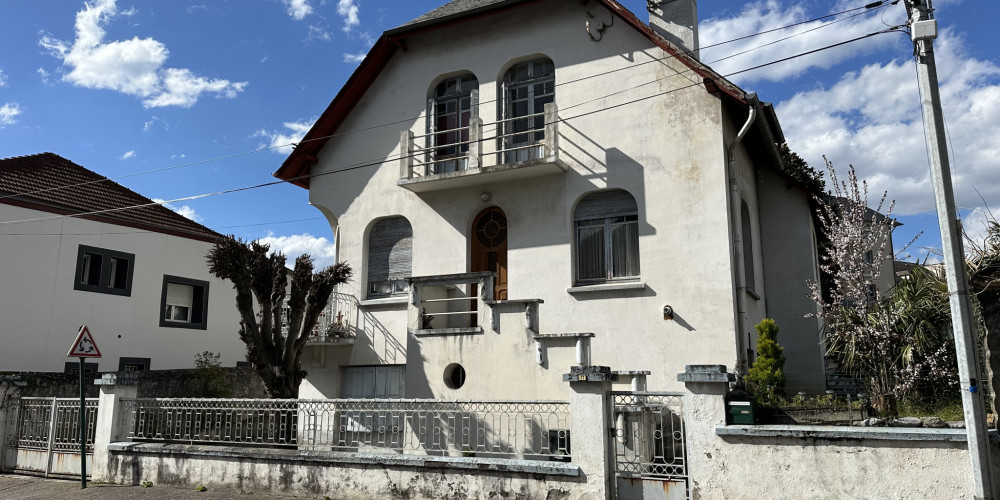 maison à LOURDES (65100)