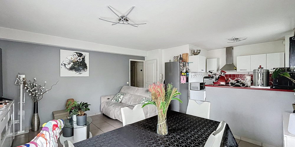 appartement à PAU (64000)