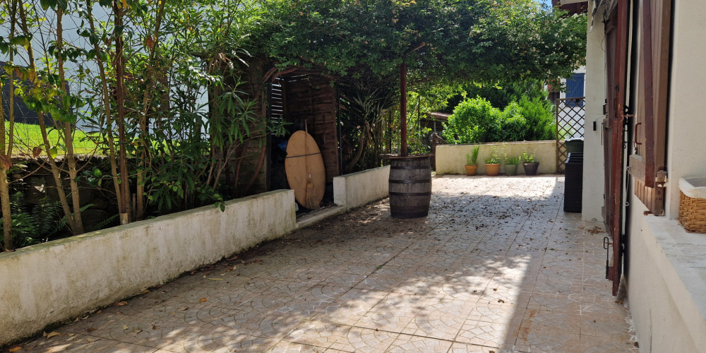 appartement à CIBOURE (64500)