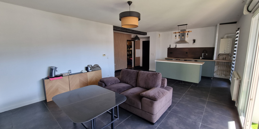 appartement à BASSUSSARRY (64200)