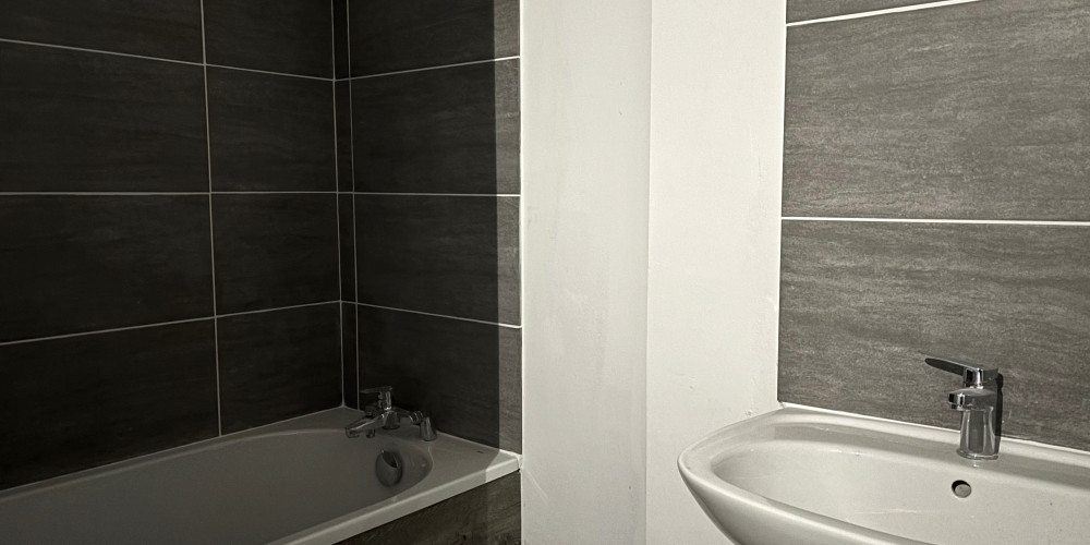 appartement à BAGNERES DE BIGORRE (65200)