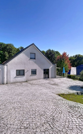 Maison  SERRES CASTET