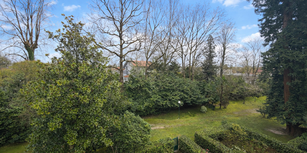 appartement à PAU (64000)