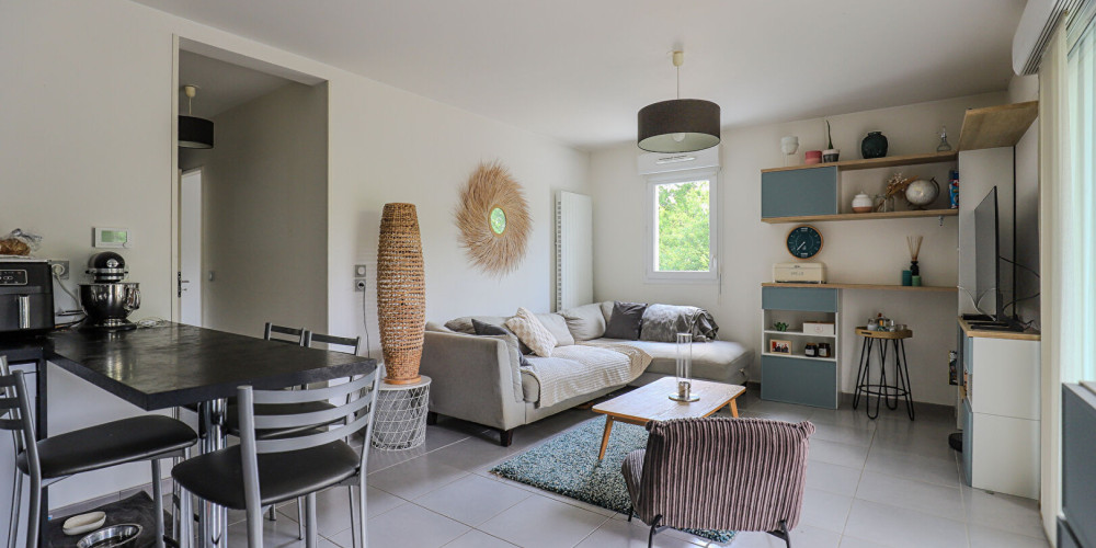 appartement à BASSUSSARRY (64200)