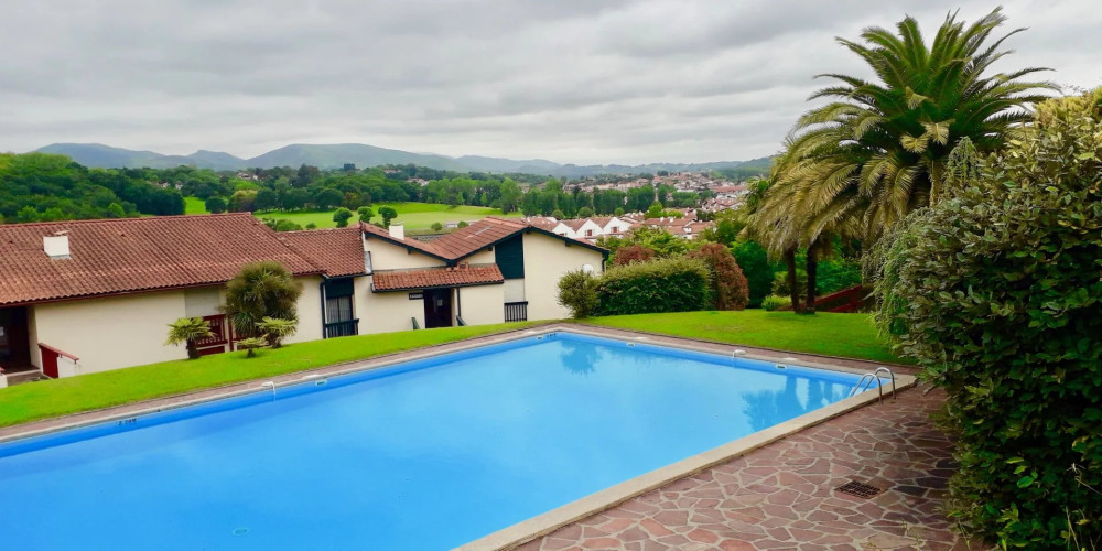 appartement à ST JEAN DE LUZ (64500)