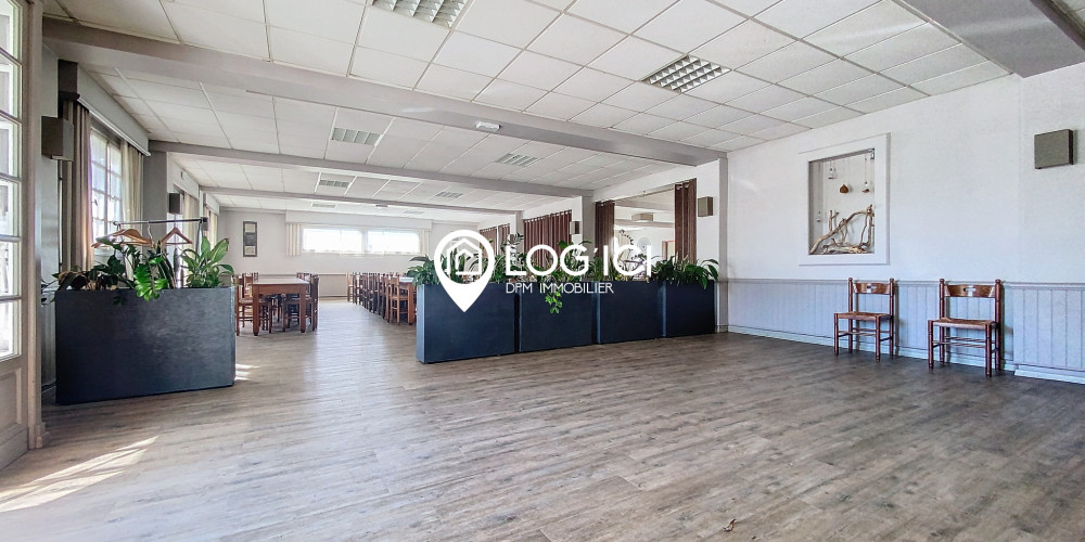 local commercial à SEVIGNACQ (64160)