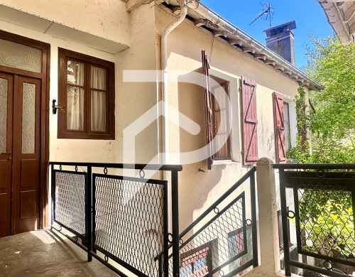 maison  OLORON STE MARIE