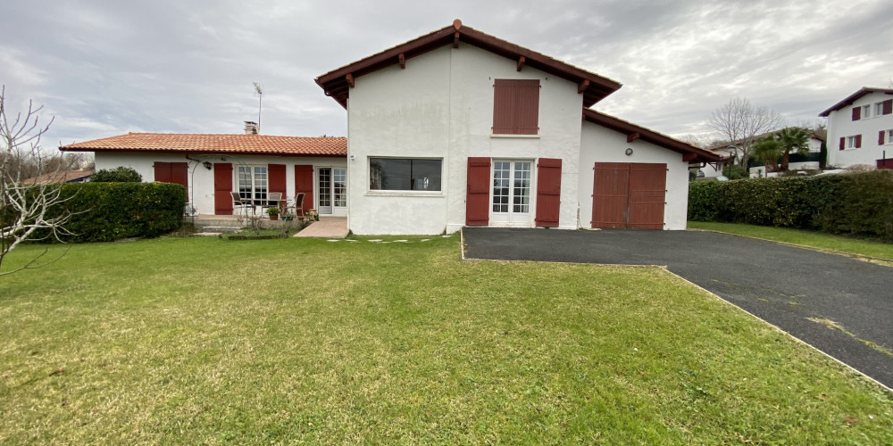 maison à MOUGUERRE (64990)