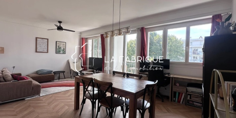 appartement à PAU (64000)