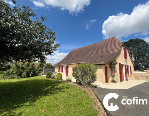 maison  THEZE