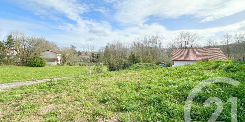 terrain à URRUGNE (64122)
