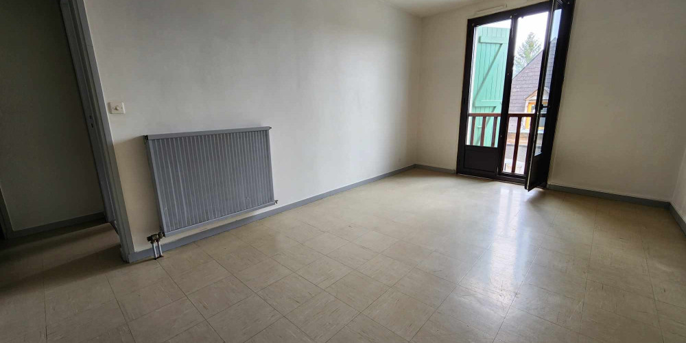appartement à OLORON STE MARIE (64400)