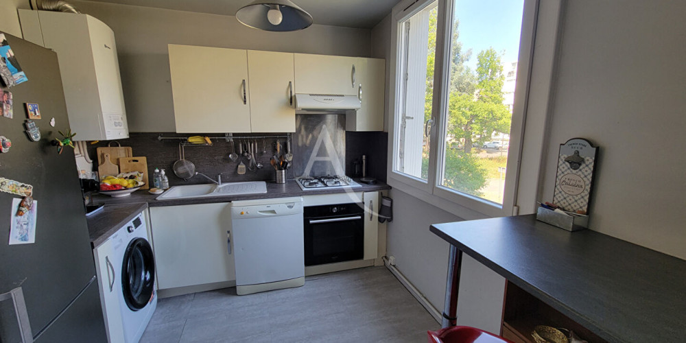 appartement à PAU (64000)