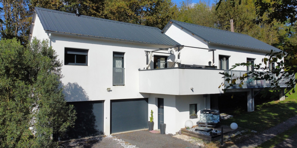 maison à MORLAAS (64160)