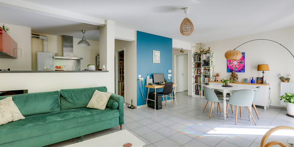 appartement à BASSUSSARRY (64200)
