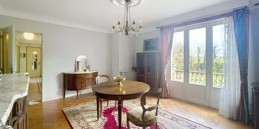 maison à ARTIGUELOUTAN (64420)