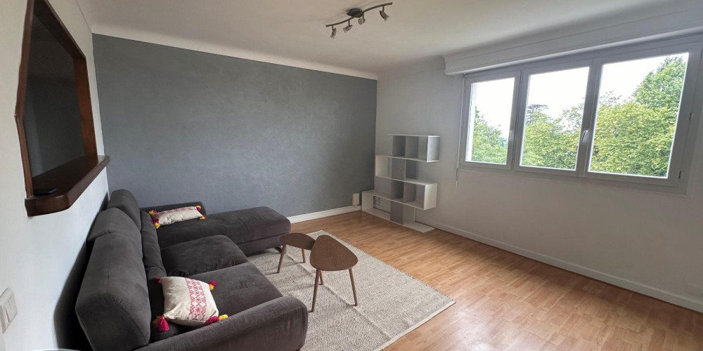 appartement à PAU (64000)