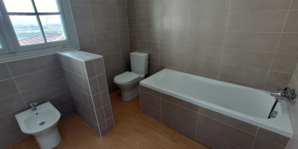 maison à BAYONNE (64100)