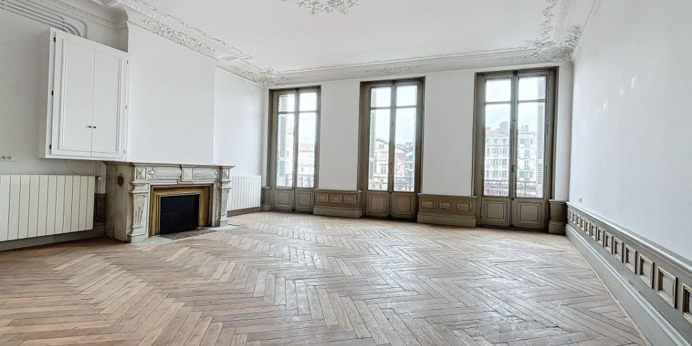 appartement à BAYONNE (64100)