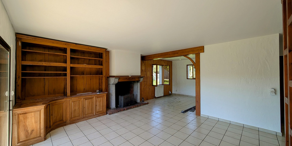 maison à BAGNERES DE BIGORRE (65200)