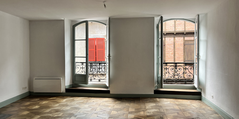 appartement à ST JEAN PIED DE PORT (64220)