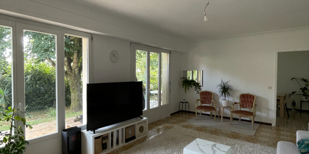 maison à PAU (64000)