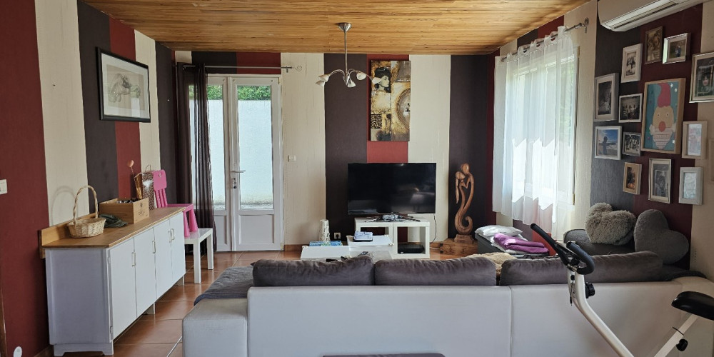 maison à PUYOO (64270)
