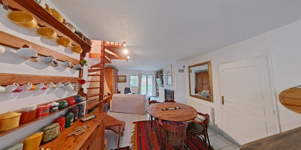 maison à CADEAC (65240)