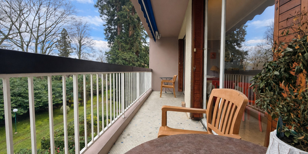 appartement à PAU (64000)