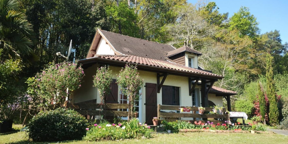 maison à SALIES DE BEARN (64270)
