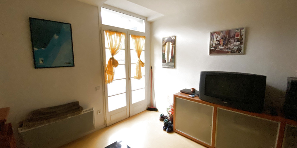 appartement à CAMPAN (65710)