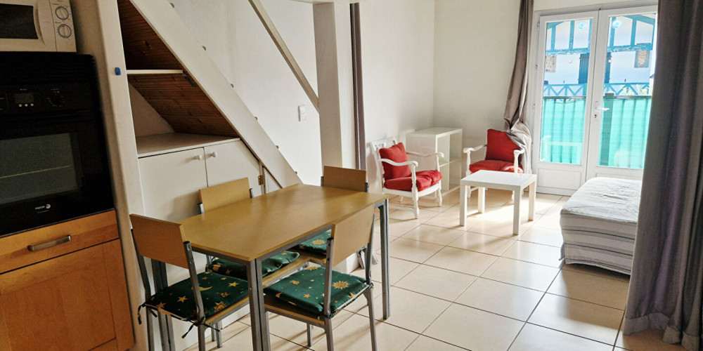 appartement à URRUGNE (64122)