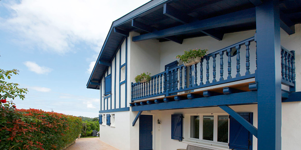maison à BASSUSSARRY (64200)