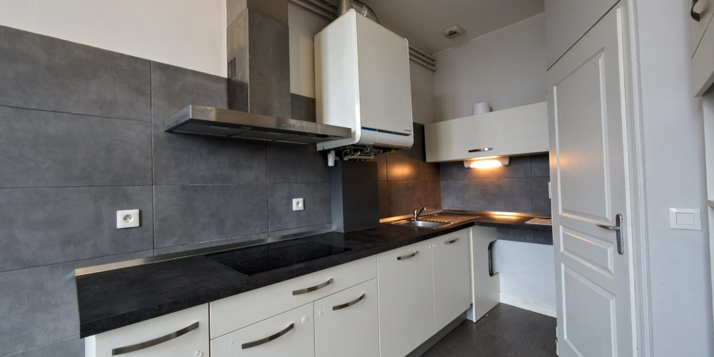 appartement à PAU (64000)