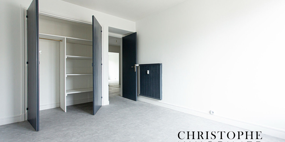 appartement à PAU (64000)