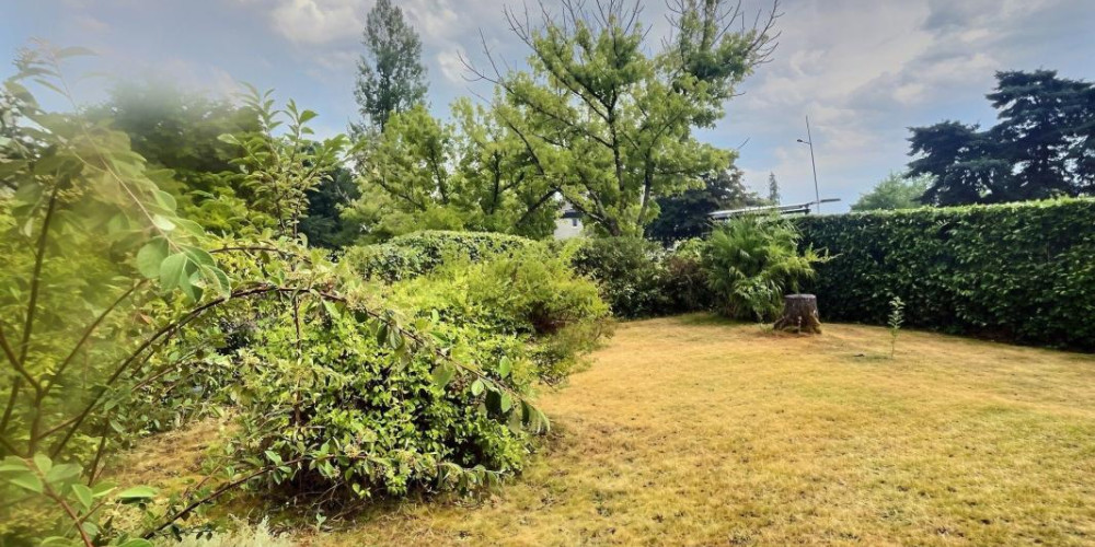 maison à PAU (64000)