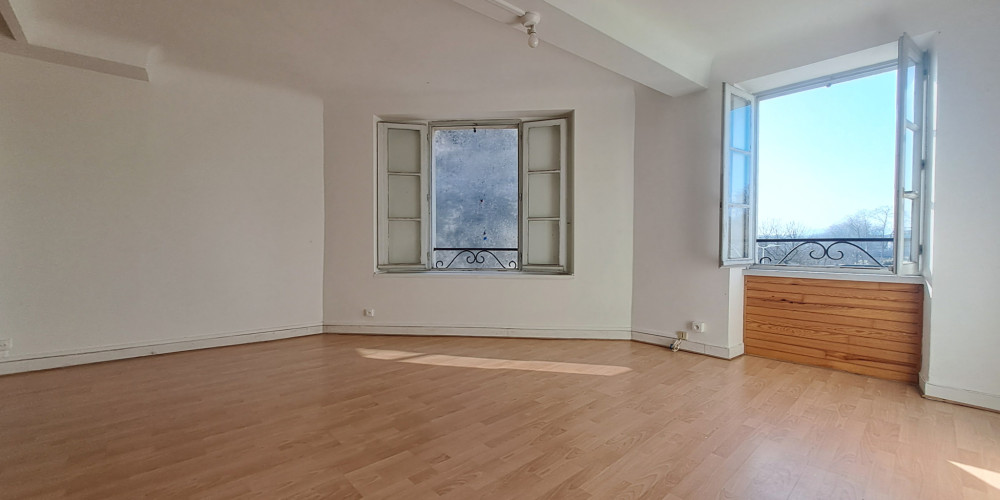 appartement à BAYONNE (64100)