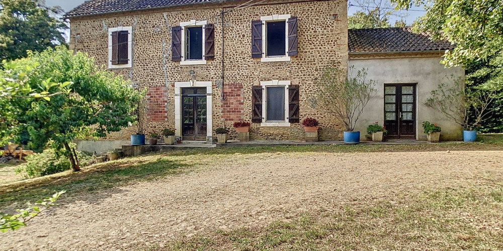 maison à MASCARAAS HARON (64330)