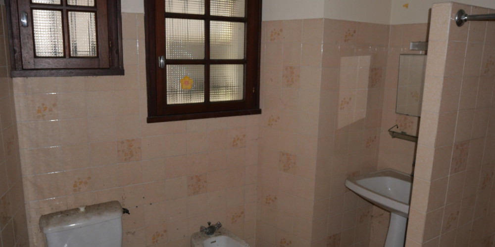maison à MEHARIN (64120)