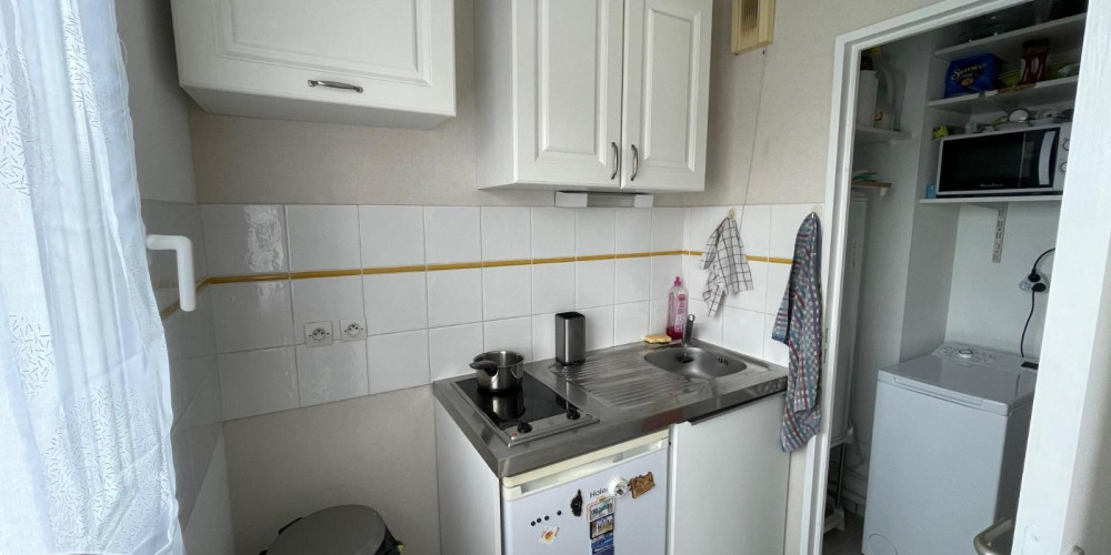 appartement à PAU (64000)