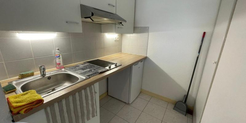 appartement à PAU (64000)