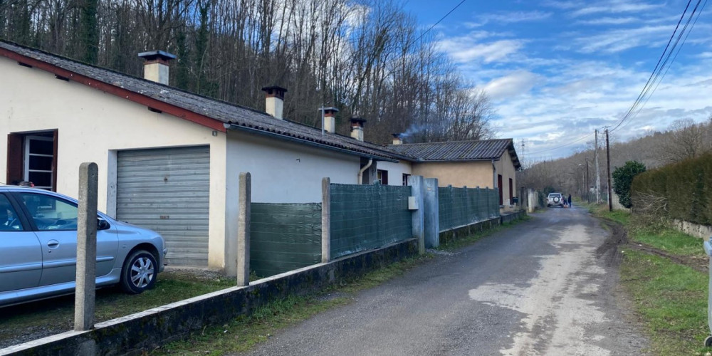 immeuble à ST LAURENT DE NESTE (65150)