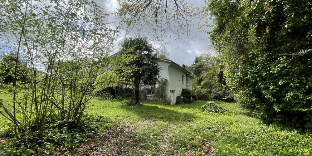 maison à ARTIGUELOUTAN (64420)