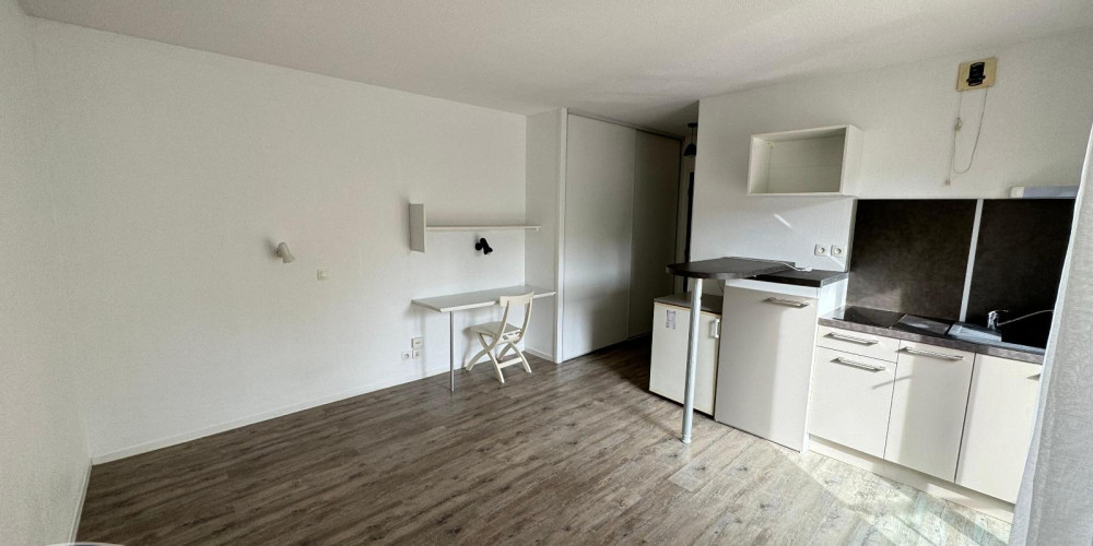 appartement à PAU (64000)