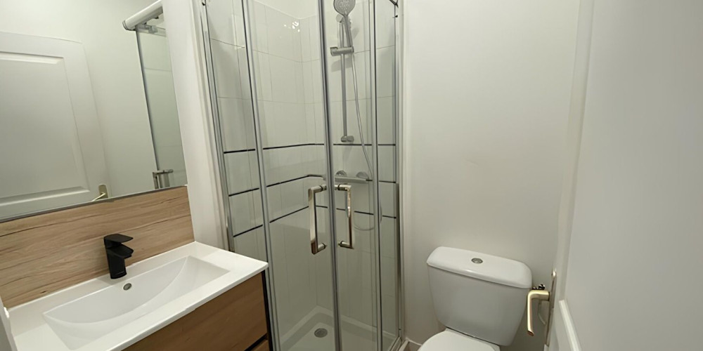 appartement à PAU (64000)