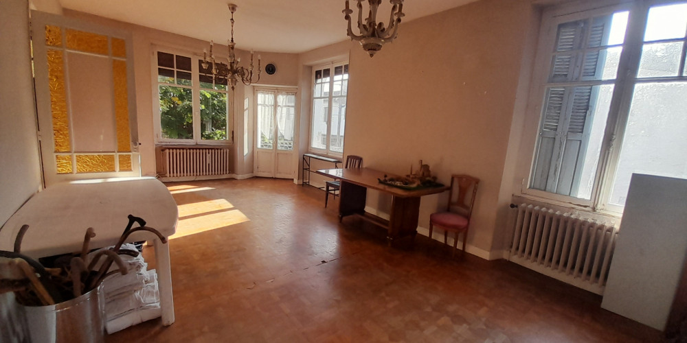 maison à LOURDES (65100)